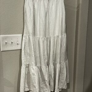Elegant White Tiered Skirt